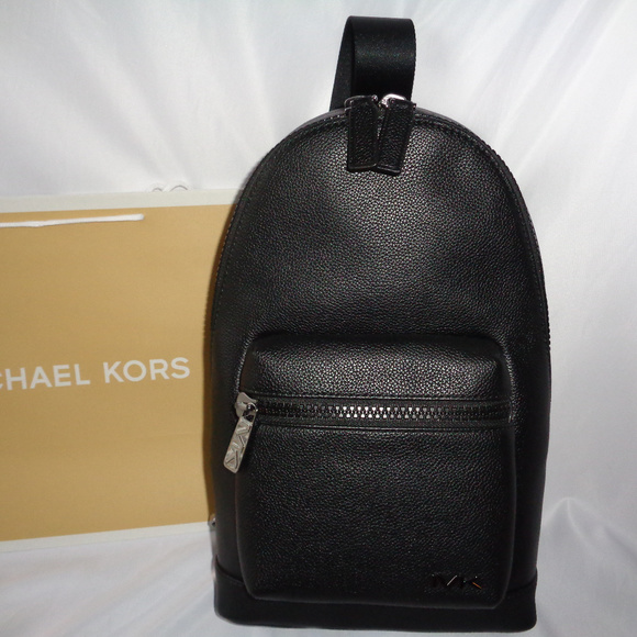 MICHAEL KORS COOPER SLINGPACK MENS - Picture 4 of 7